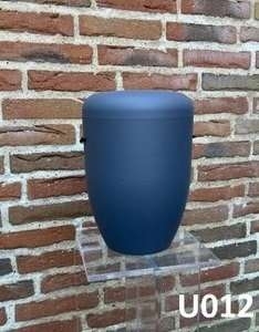 Mørkeblå urne i mat og enkelt design