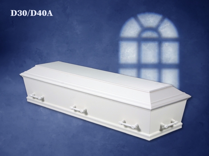Hvid kiste med elegante profiler og stilrent design